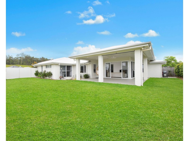 33 Sovereign Drive, Thrumster NSW 2444