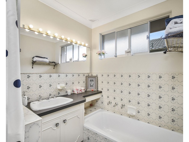 18 Wyandra Crescent, Port Macquarie NSW 2444