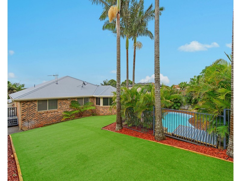 8 Hampton Court, Port Macquarie NSW 2444