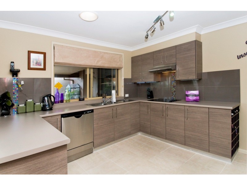 2 Miala Street, Lake Cathie NSW 2445