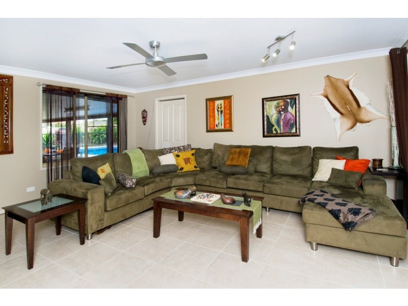 2 Miala Street, Lake Cathie NSW 2445