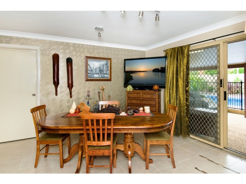 2 Miala Street, Lake Cathie NSW 2445