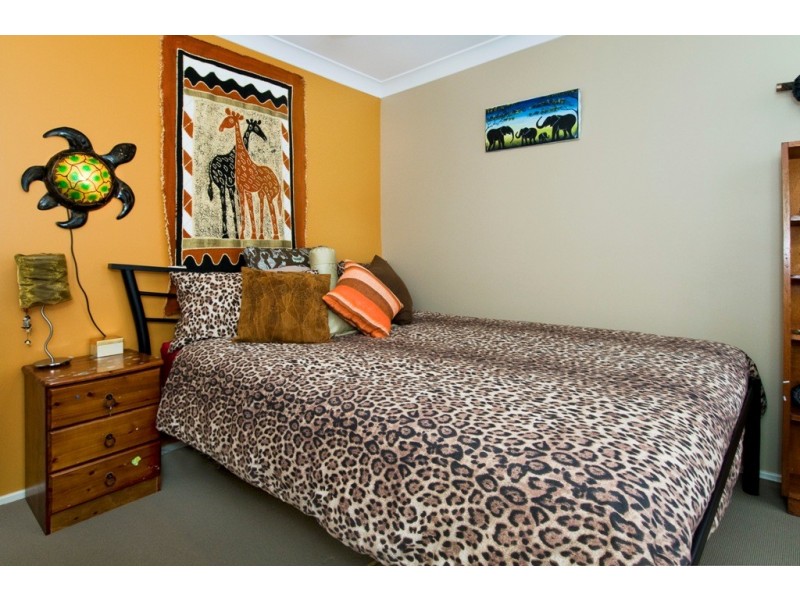 2 Miala Street, Lake Cathie NSW 2445