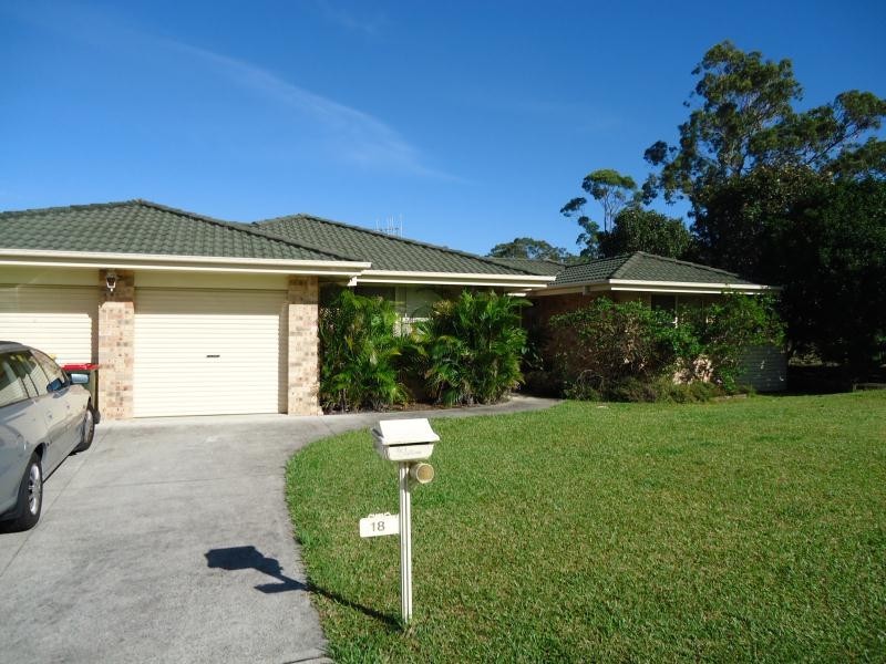 18 NOTTINGHAM DRIVE, Port Macquarie NSW 2444