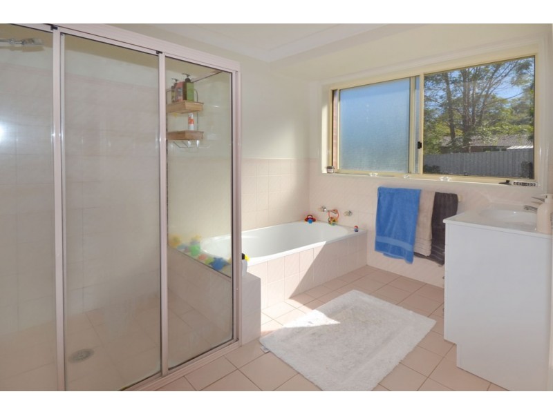 16 Wiruna Road, Port Macquarie NSW 2444