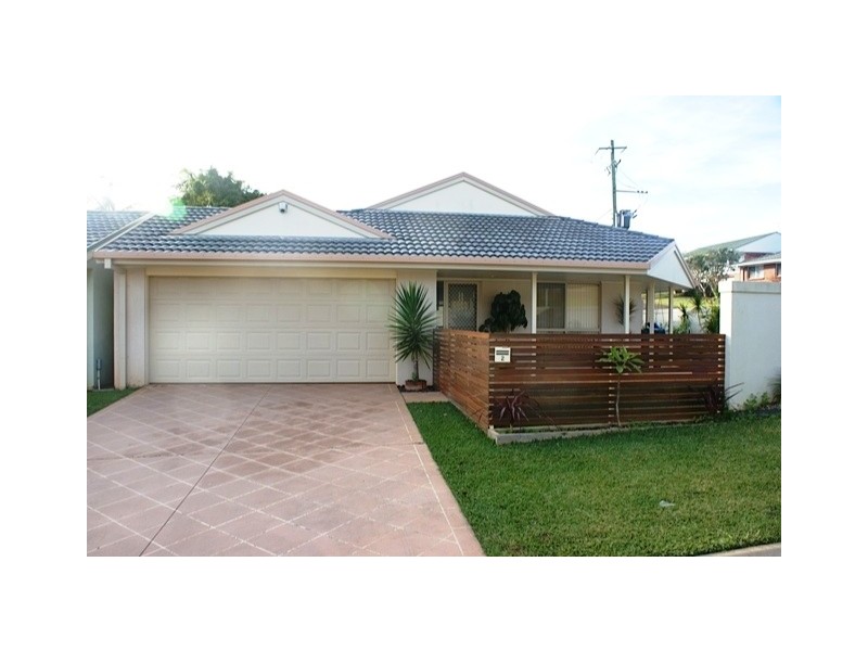 2 Kanangra Cove, Port Macquarie NSW 2444