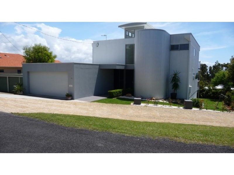 14 Short Street, Bonny Hills NSW 2445