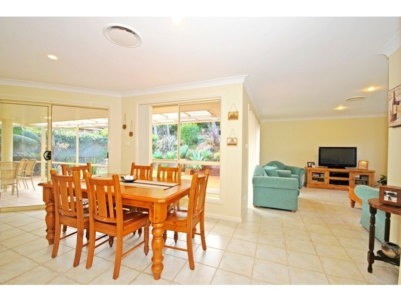 42 Jonas Absalom Drive, Port Macquarie NSW 2444