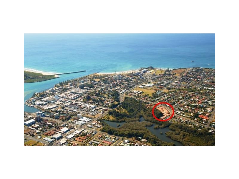 5/111 Lake Road, Port Macquarie NSW 2444