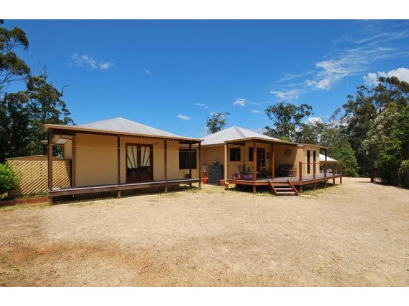 289 Long Point Drive, Lake Cathie NSW 2445
