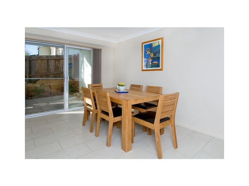 2/129 Pacific Drive, Port Macquarie NSW 2444