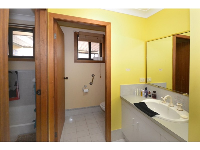 68 Calwalla Crescent, Port Macquarie NSW 2444