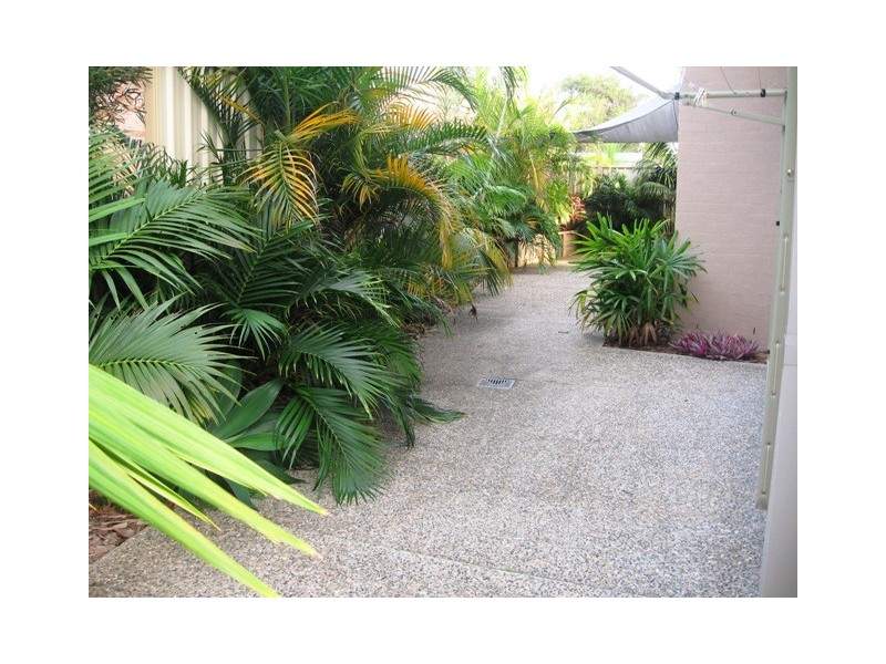 2/9 Granite Street, Port Macquarie NSW 2444