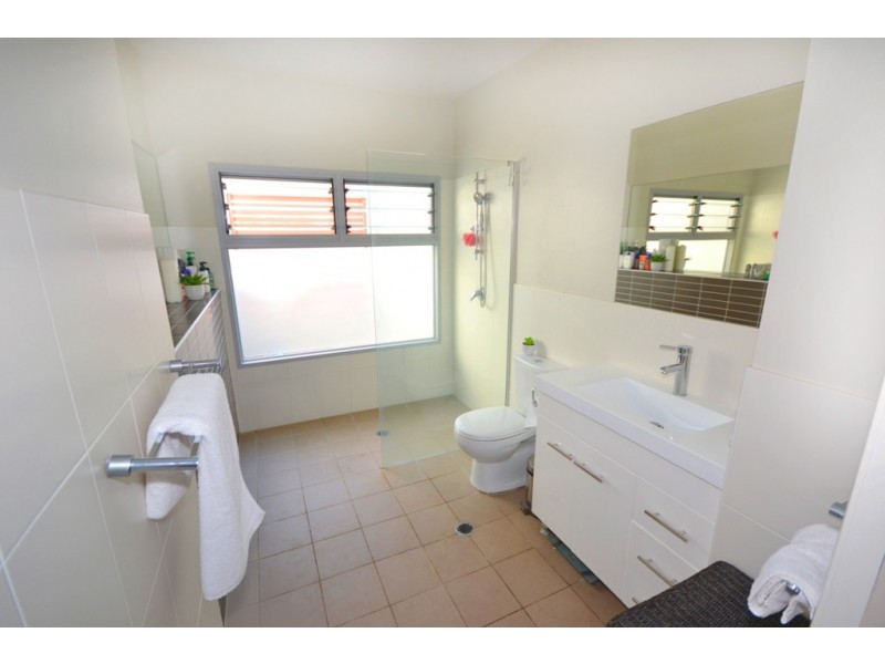 2/76 Bangalay Drive, Port Macquarie NSW 2444