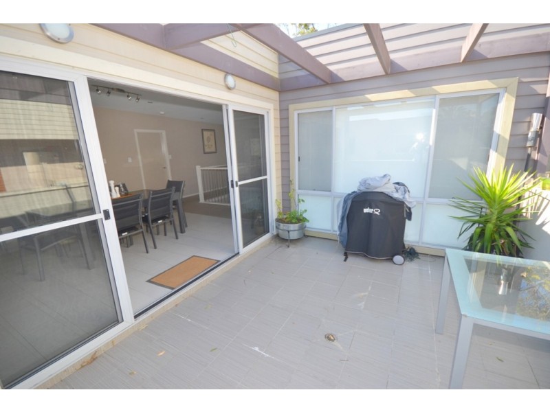 2/76 Bangalay Drive, Port Macquarie NSW 2444