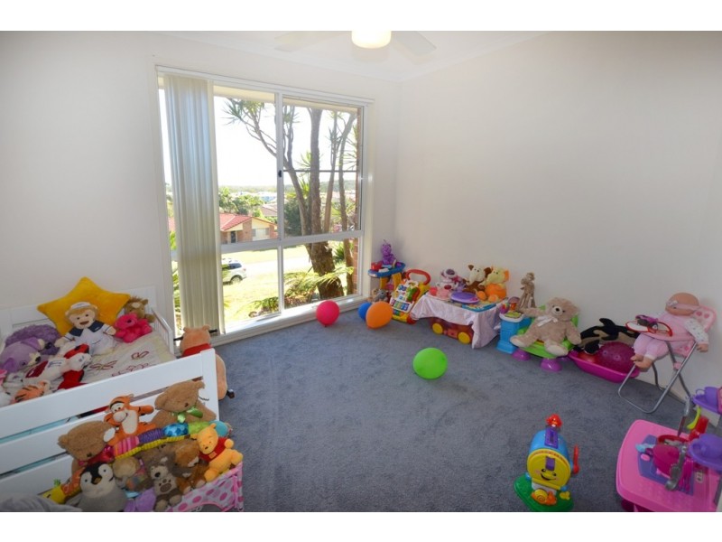 18 Grassmere Way, Port Macquarie NSW 2444