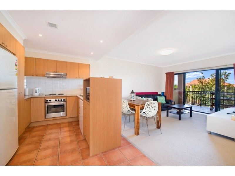 8/36 Pacific Drive, Port Macquarie NSW 2444