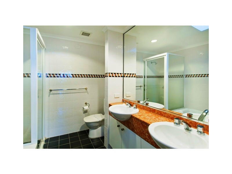 8/18-20 Burrawan Street, Port Macquarie NSW 2444