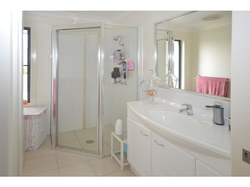 4 Castle Court, Port Macquarie NSW 2444