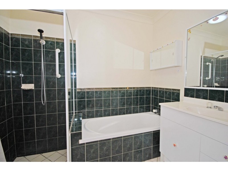 17 Cairncross Place, Port Macquarie NSW 2444