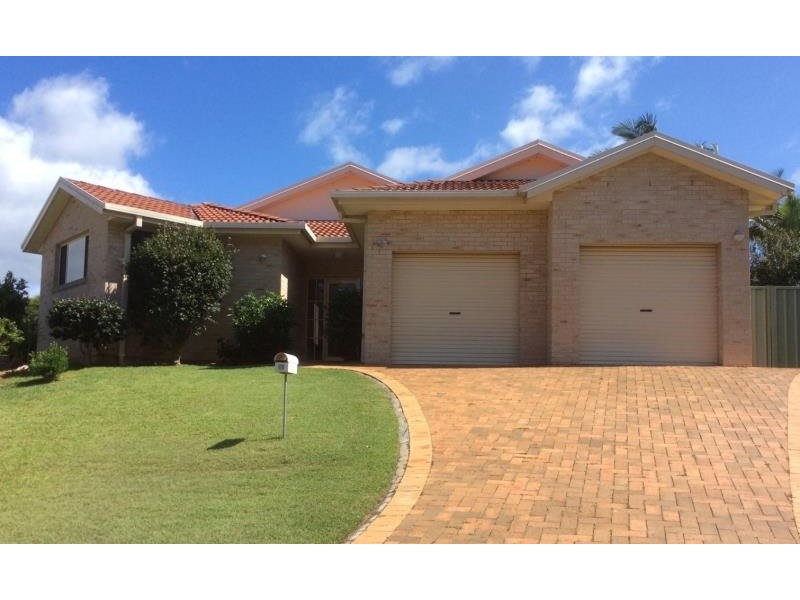 10 AMETHYST WAY, Port Macquarie NSW 2444
