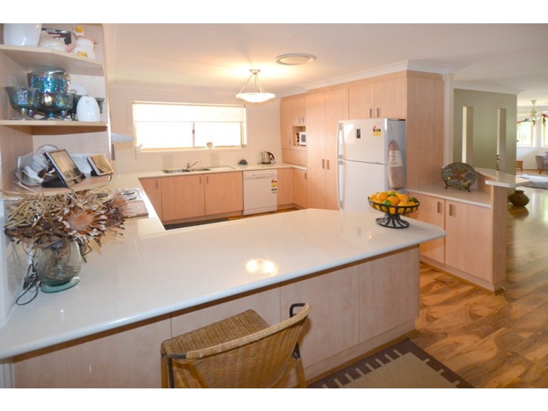 8 Hampton Court, Port Macquarie NSW 2444