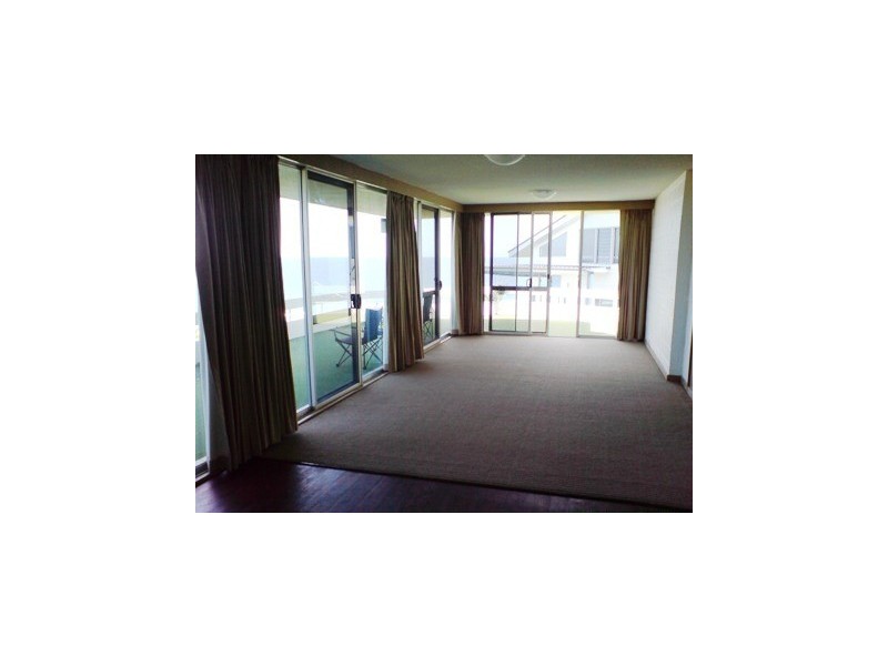 2/20 Vendul Crescent, Port Macquarie NSW 2444