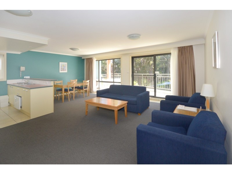 206/68 Pacific Drive, Port Macquarie NSW 2444