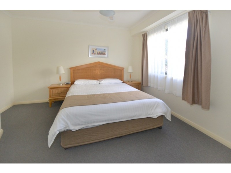 206/68 Pacific Drive, Port Macquarie NSW 2444