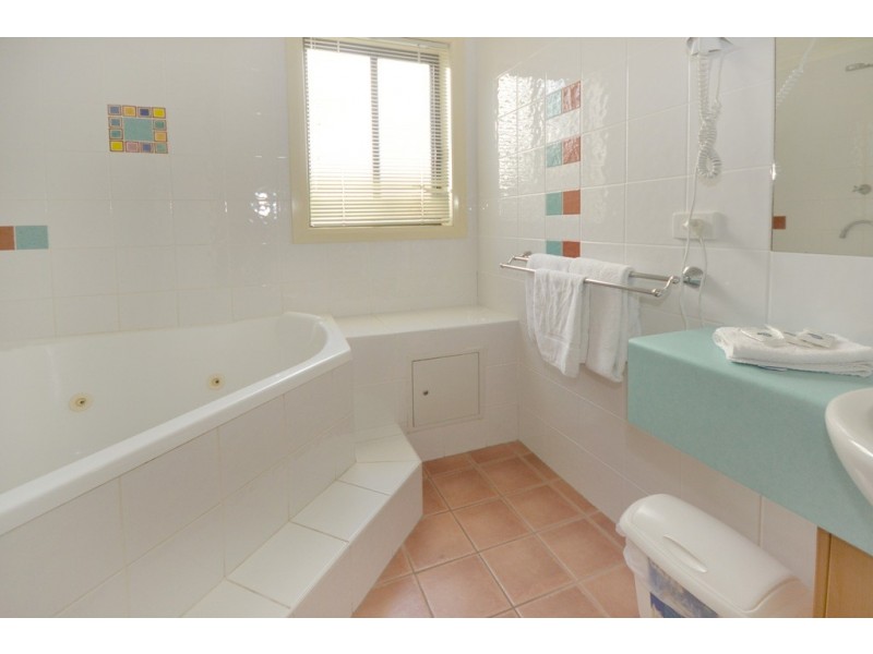 206/68 Pacific Drive, Port Macquarie NSW 2444