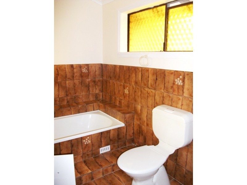 2/25 Leanda Street, Port Macquarie NSW 2444