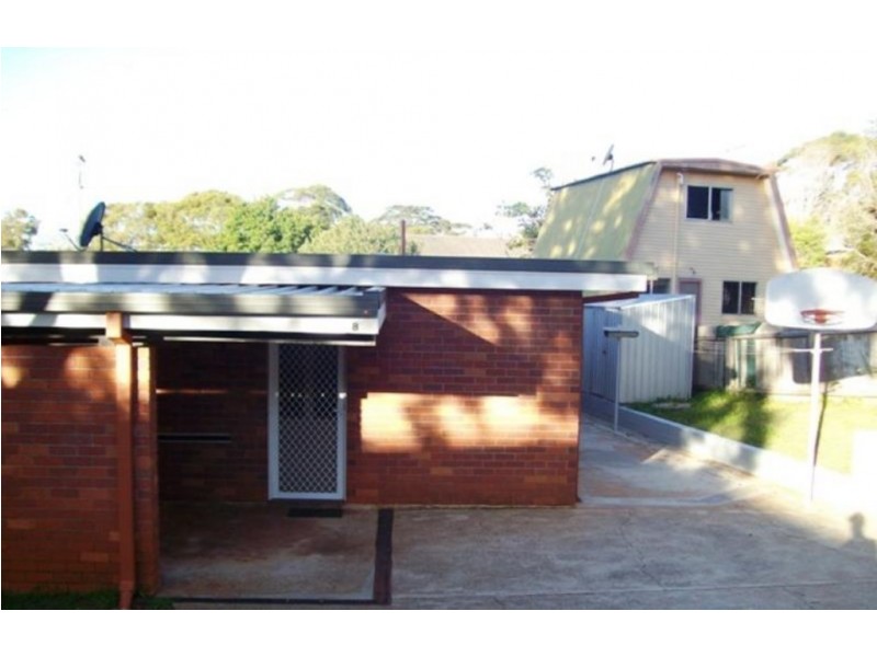 8 WILLOW PLACE, Port Macquarie NSW 2444