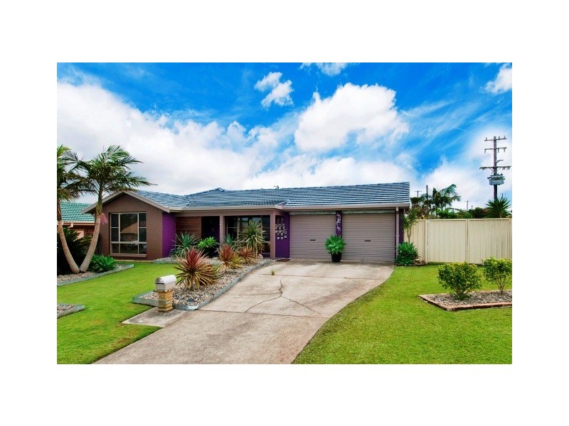 2 Miala Street, Lake Cathie NSW 2445