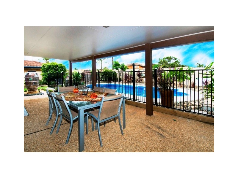 2 Miala Street, Lake Cathie NSW 2445