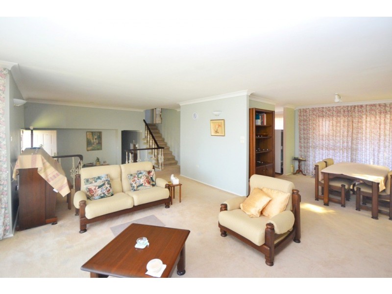 6 Parklands Avenue, Port Macquarie NSW 2444