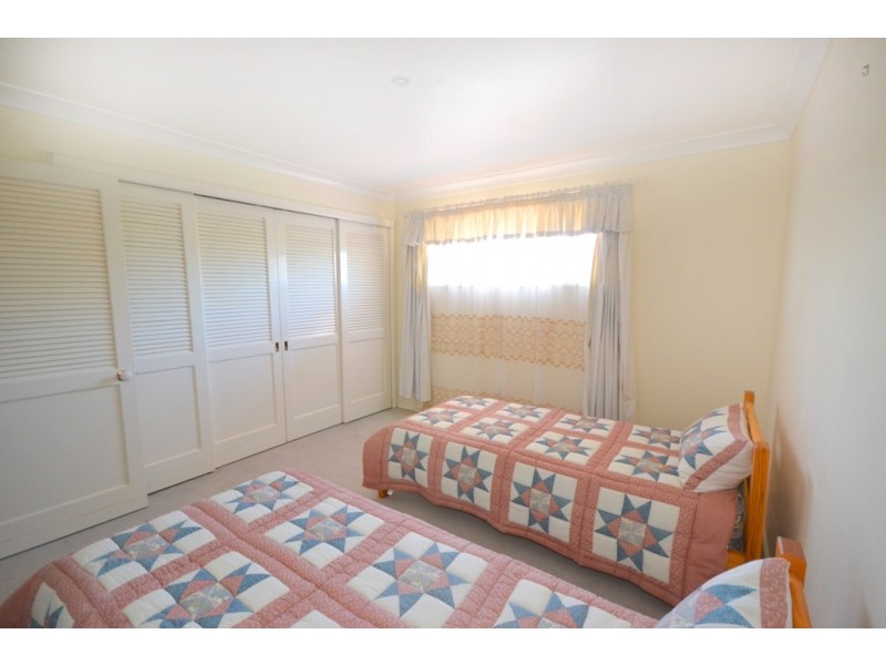 6 Parklands Avenue, Port Macquarie NSW 2444