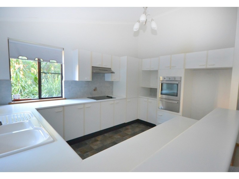 1 Nulla Close, Port Macquarie NSW 2444
