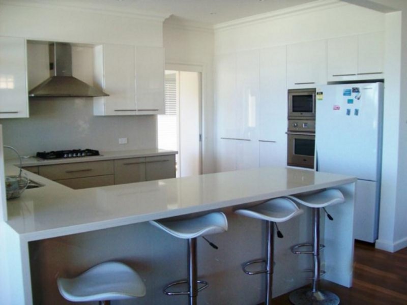 2 DAVIS CRESCENT, Port Macquarie NSW 2444