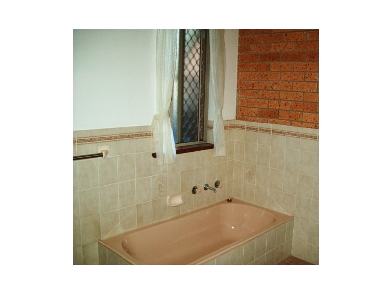 2/60 Burrawan Street, Port Macquarie NSW 2444