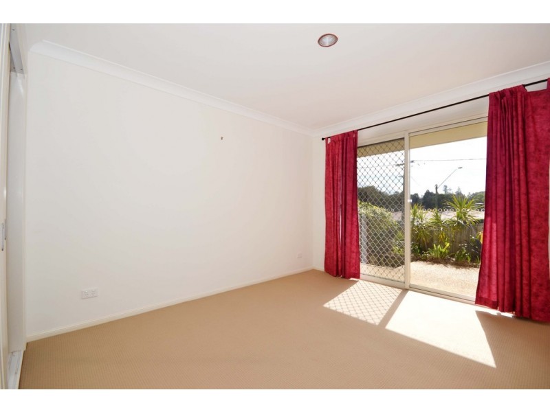 2/36 Lake Road, Port Macquarie NSW 2444