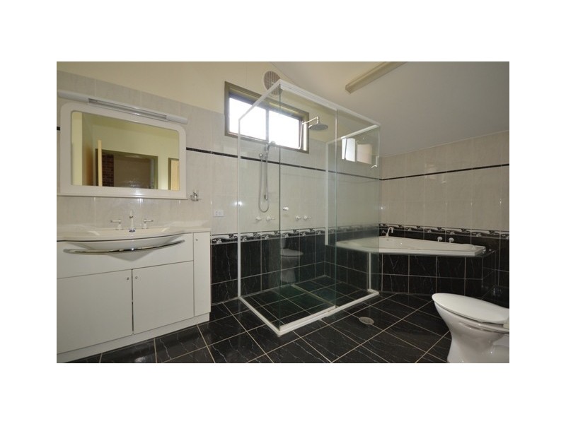 1 Lincoln Road, Port Macquarie NSW 2444