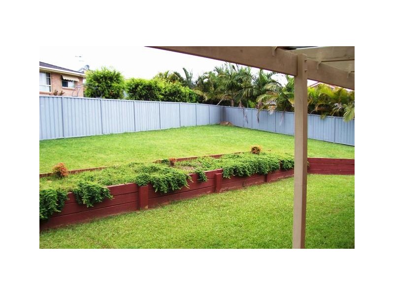 19 Solander Avenue, Lake Cathie NSW 2445