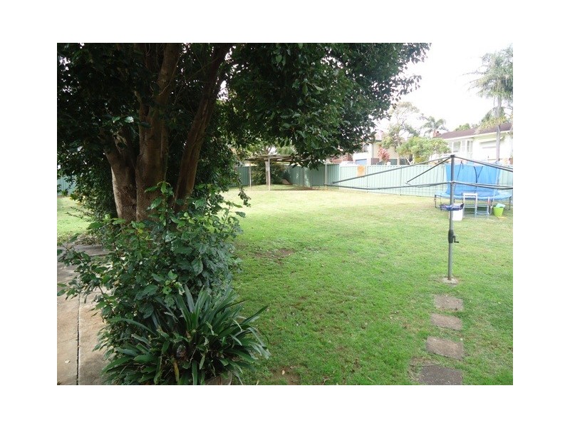 22 Lake Road, Port Macquarie NSW 2444