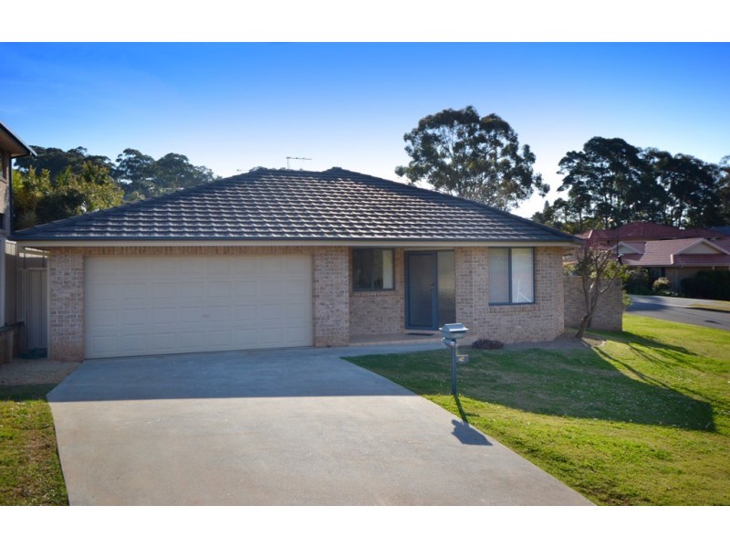 2/4 Denning Place, Port Macquarie NSW 2444