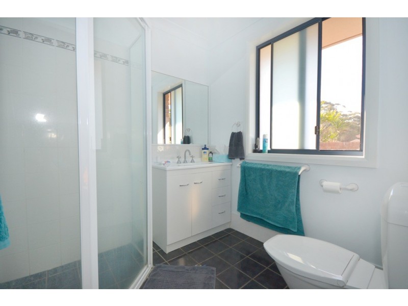 2/4 Denning Place, Port Macquarie NSW 2444