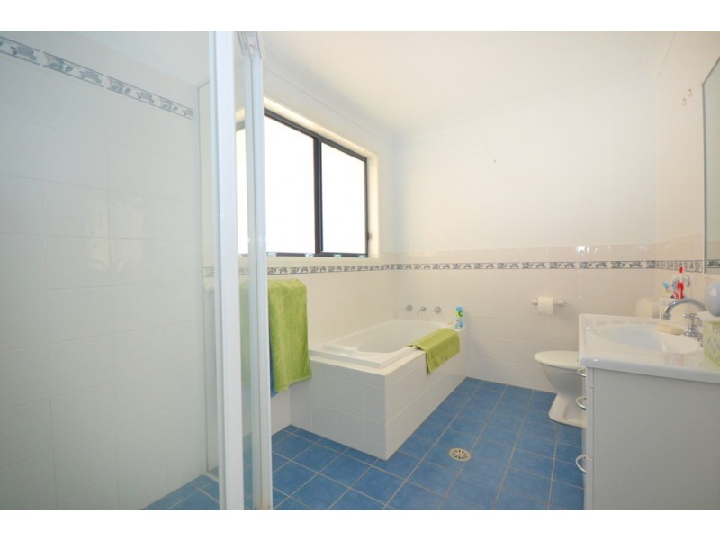 2/4 Denning Place, Port Macquarie NSW 2444