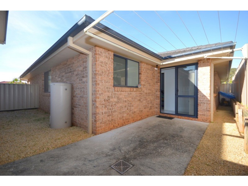 2/4 Denning Place, Port Macquarie NSW 2444