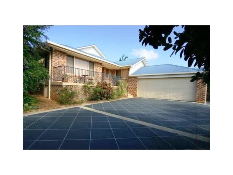 8 Hampton Court, Port Macquarie NSW 2444