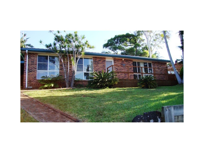 18 Grassmere Way, Port Macquarie NSW 2444