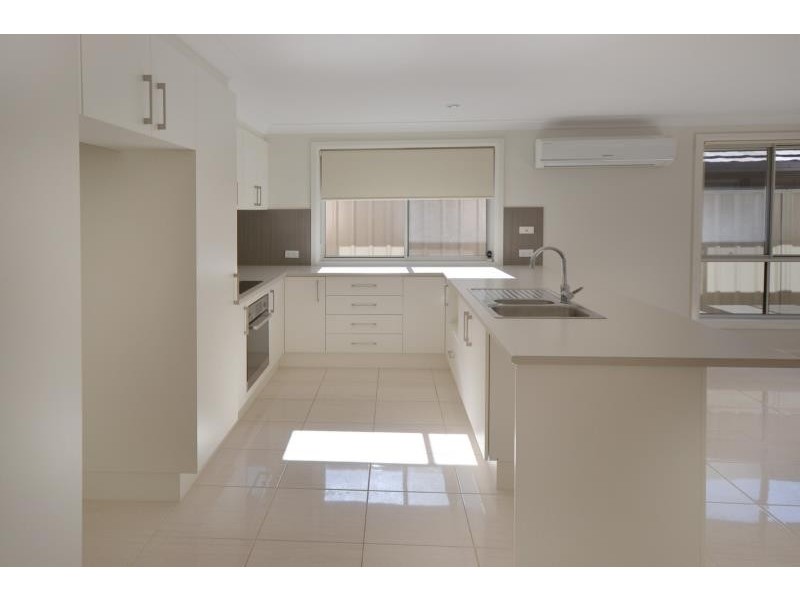 26 WILLANDRA AVENUE, Port Macquarie NSW 2444